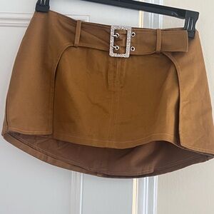 NWOT Superdown Beige Canvas Denim Mini Skirt- western style with buckle